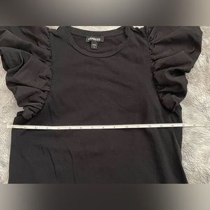 Express poofy shoulders black top. Size XS